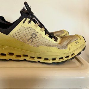 Men's On Cloud Ultra Size 10.5